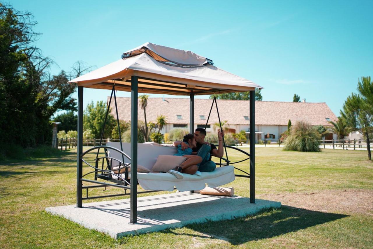 Abri Cosy - Suite Romantique En Camargue Saint-Gilles  Eksteriør bilde